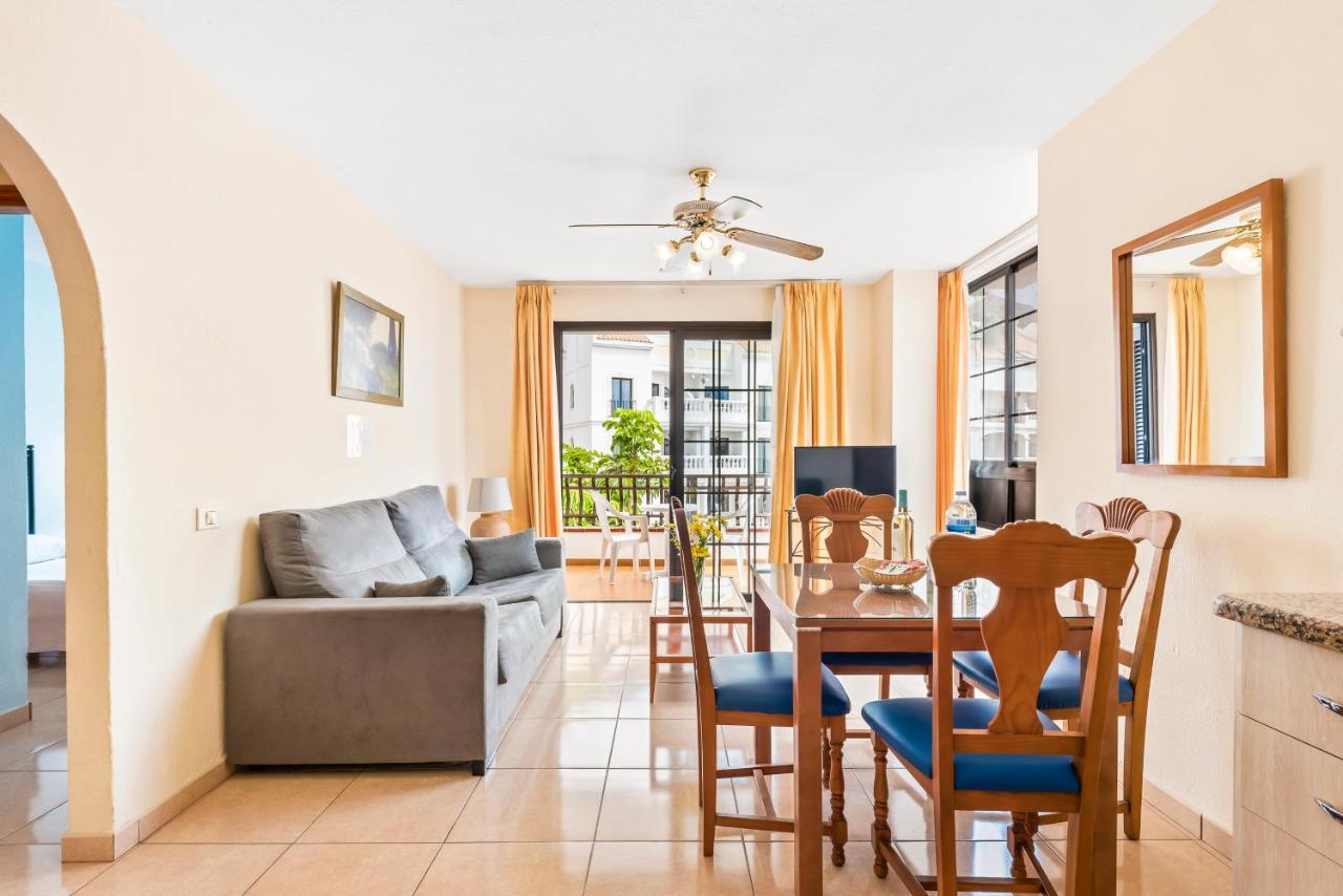 Club Tenerife Apartments Los Cristianos  Exteriér fotografie
